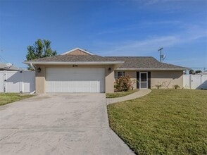 Building Photo - 274 Dorchester Dr