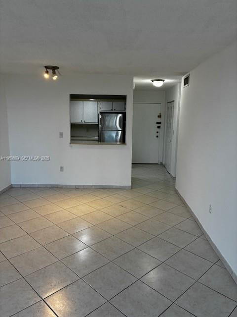 Building Photo - 16950 W Dixie Hwy