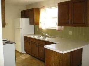 Building Photo - 3117 33rd St NE