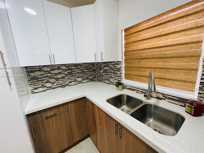 Building Photo - 12740 SW 249th Terrace