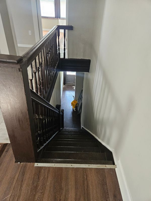 Building Photo - 5325 Webster St