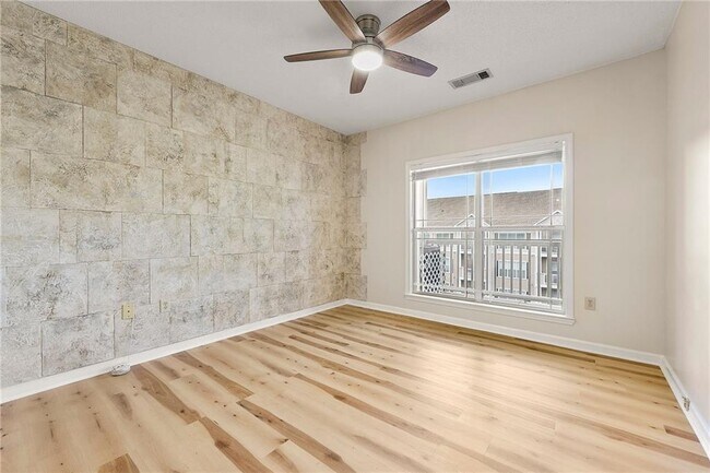 Building Photo - 4333 Dunwoody Park