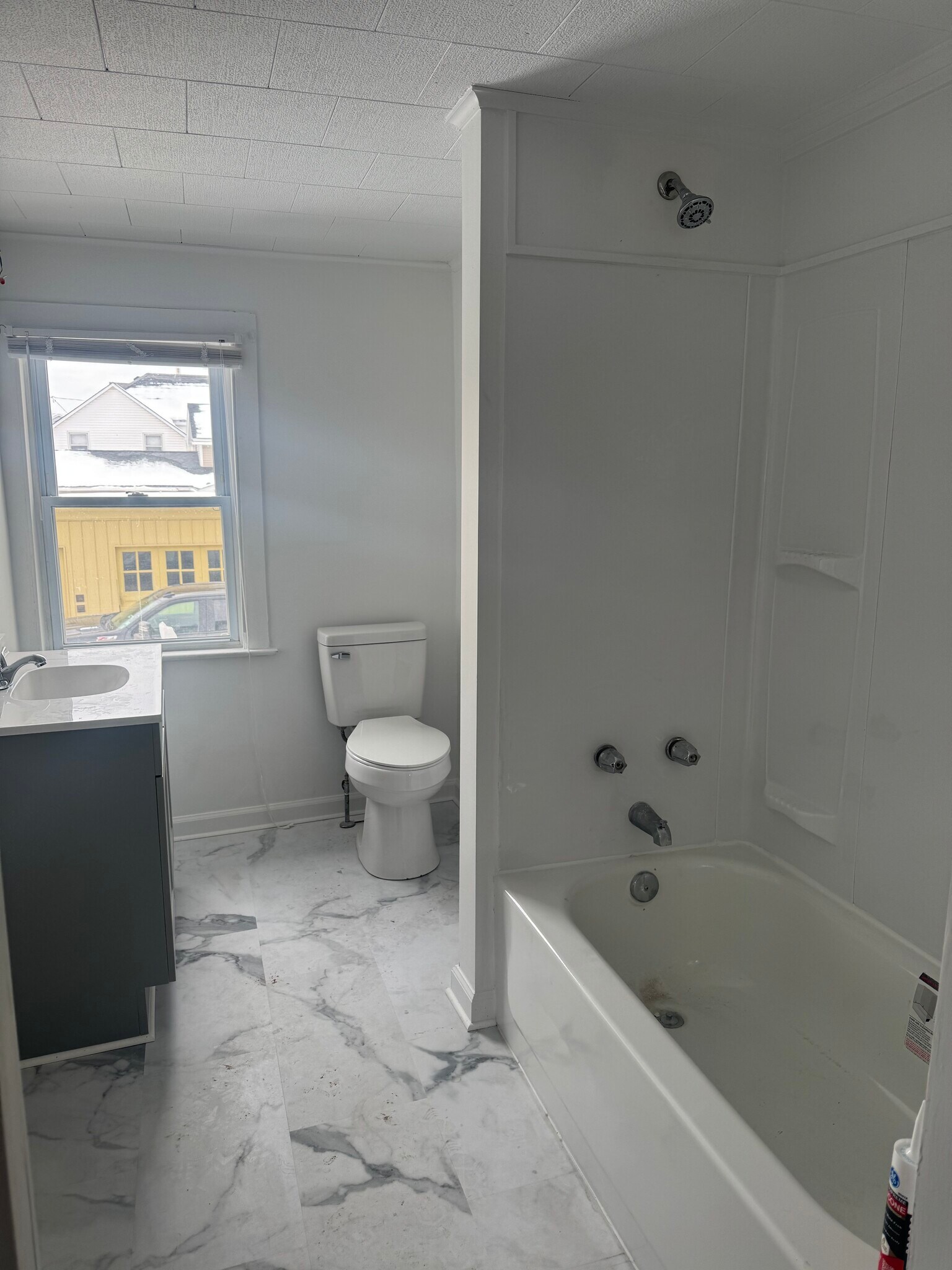 Building Photo - 222 W 3rd St