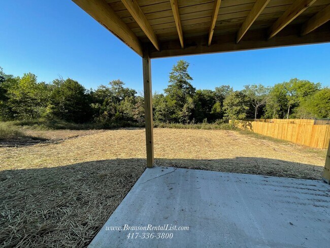 Building Photo - NEWLY REDESIGNED 4BR Basement home!!!!
