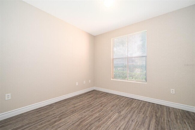 Building Photo - 5953 Westgate Dr