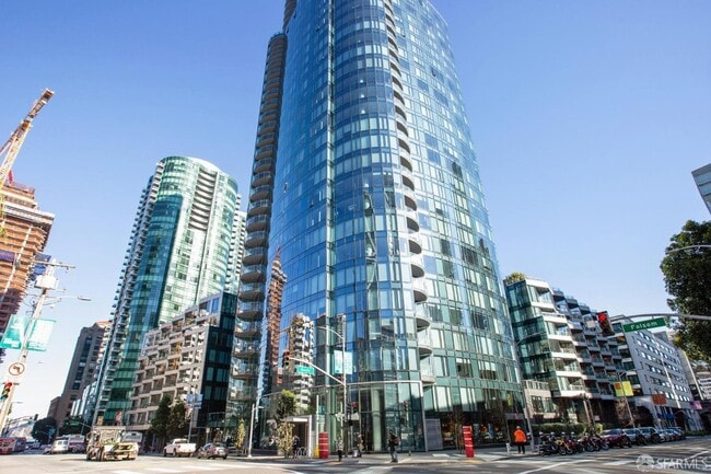 Building Photo - 201 Folsom St