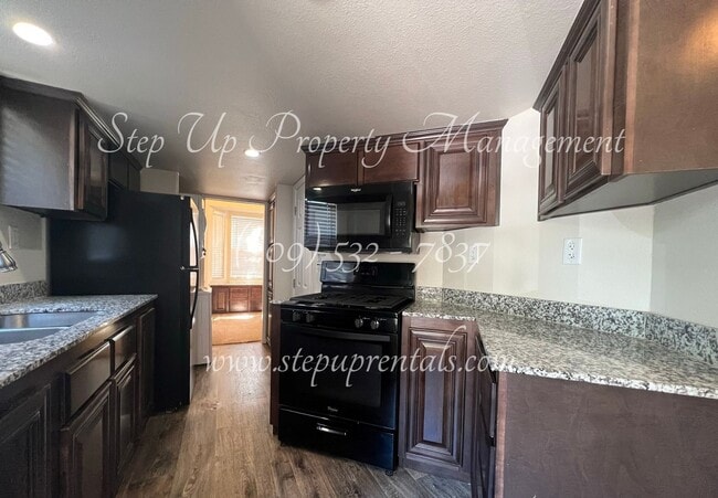Building Photo - 20326 S Sunshine Rd