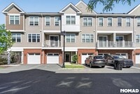 Building Photo - 404 Dickson Ct