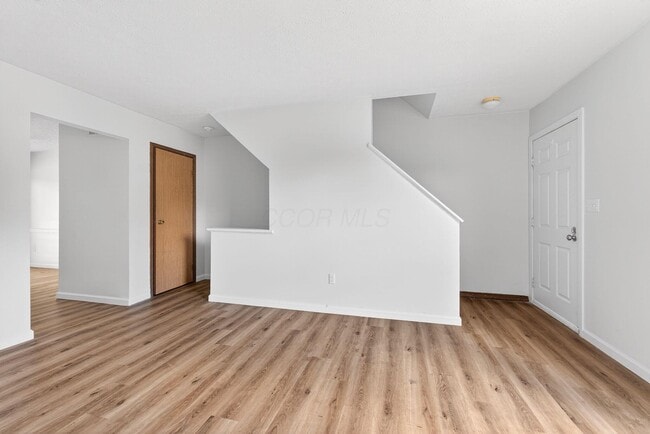 Building Photo - 6462 Brookedge Ct