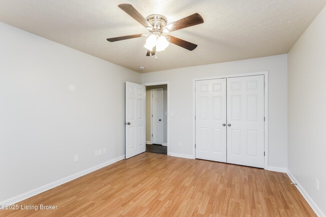 Building Photo - 277 Drake Dr