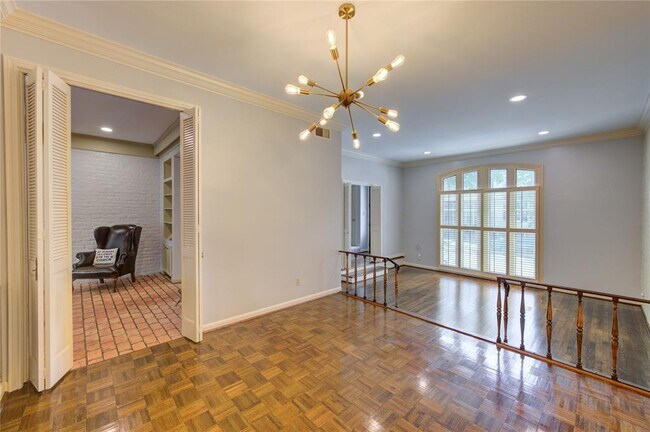 Building Photo - 7530 Del Monte Dr