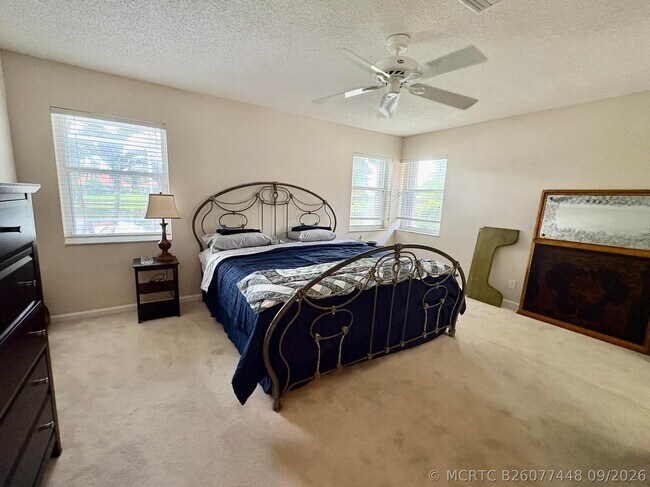 Building Photo - 7702 Majestic Palm Dr
