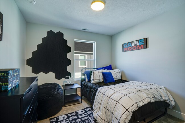 Building Photo - 3478 S Wick Pl