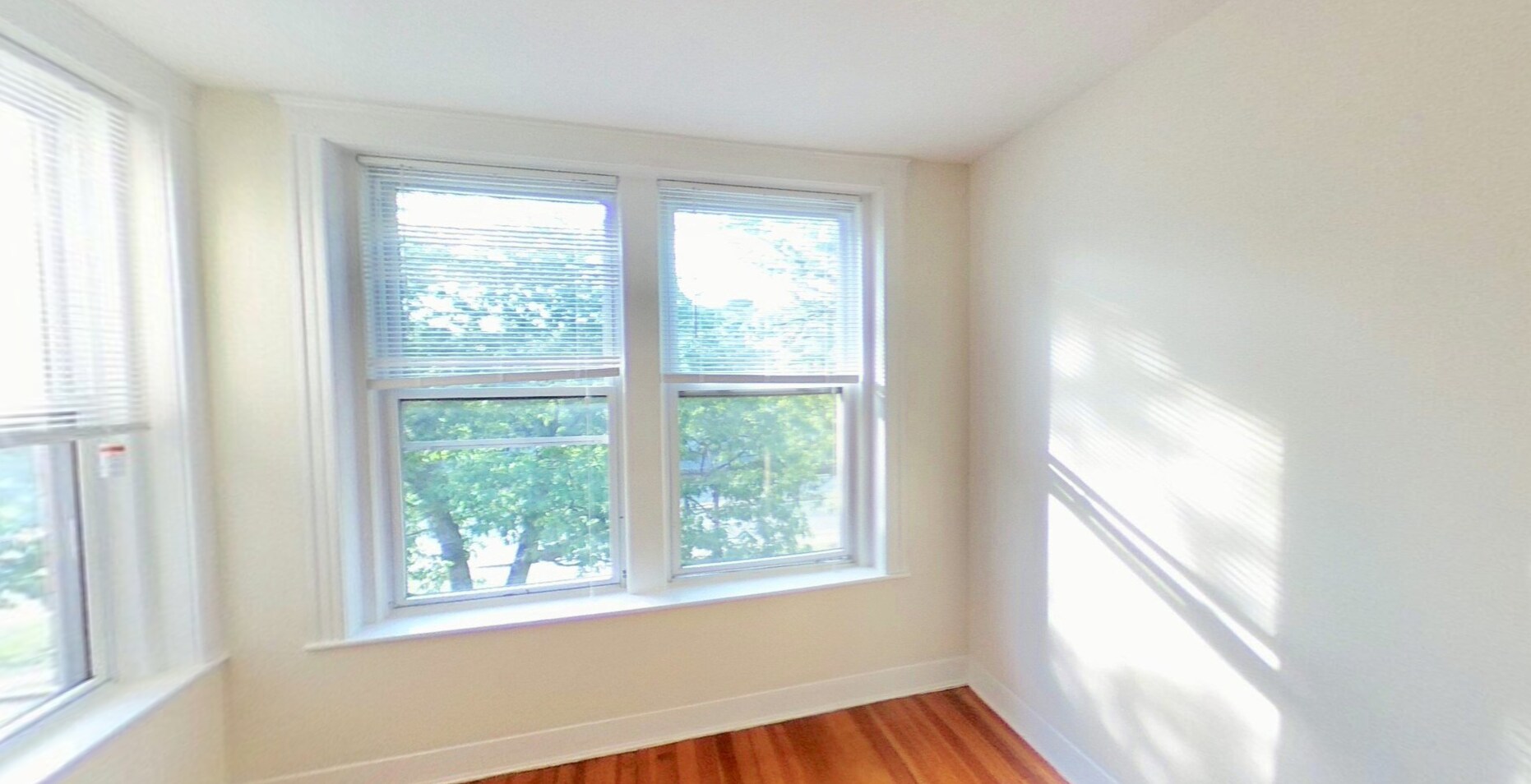 Building Photo - 1120 Commonwealth Ave