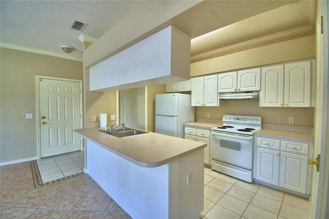 Building Photo - 1102 Eagle Pond Dr