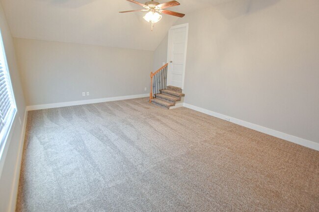 Building Photo - 236 Towes Ln