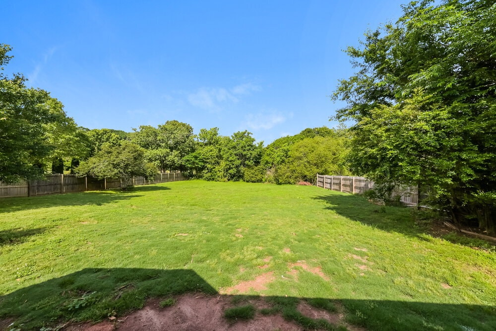 Building Photo - 372 Kay Dr