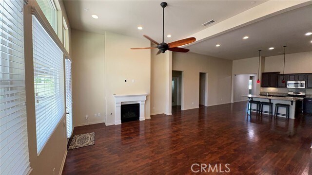 Building Photo - 25863 Prospector Ct
