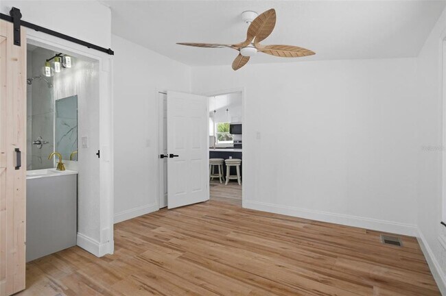 Building Photo - 7037 McCray Dr