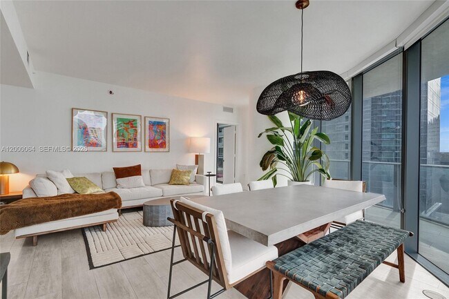 Building Photo - 45 SW 9th St