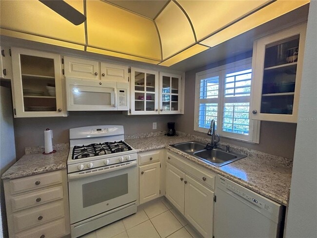 Building Photo - 150 El Dorado Blvd