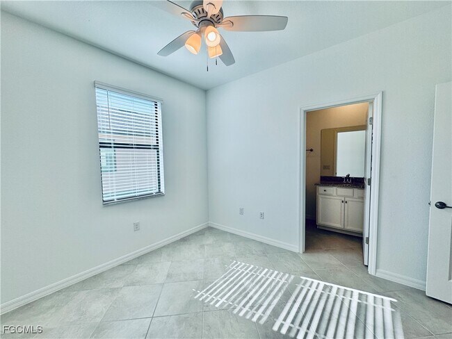 Building Photo - 14636 Palamos Cir