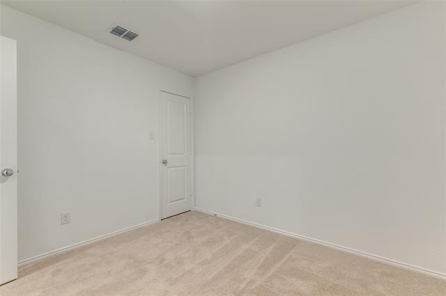 Building Photo - 609 Vicksburg Dr