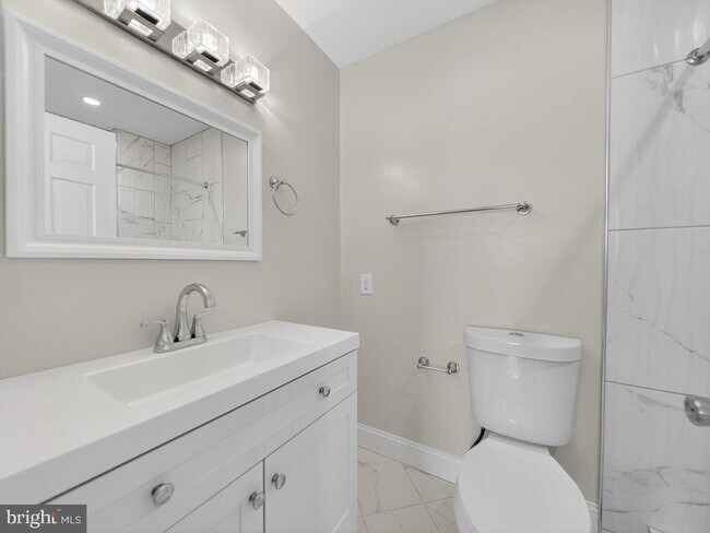 Building Photo - 3827 Gawayne Terrace