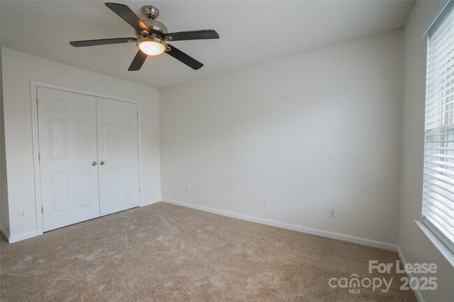 Building Photo - 3210 Summerfield Ridge Ln