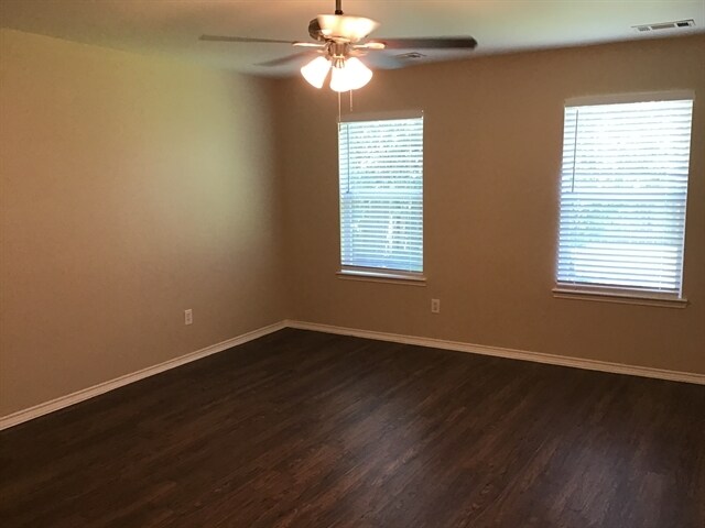 Building Photo - 4706 Buescher Ct