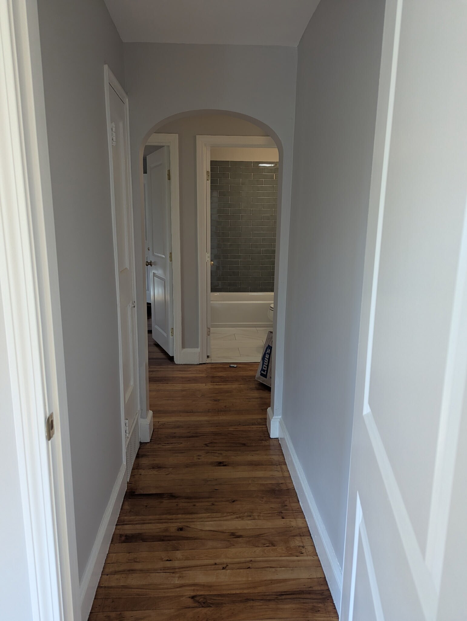 Building Photo - 50 Ridgeview Ave