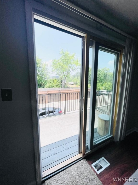 Building Photo - 110 Charter Oaks Dr