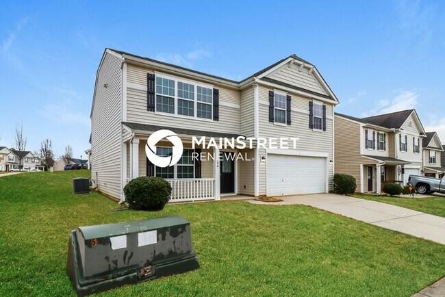 Building Photo - 4 Bedroom Pet-Friendly Home in Dallas, NC with Main Street Renewal