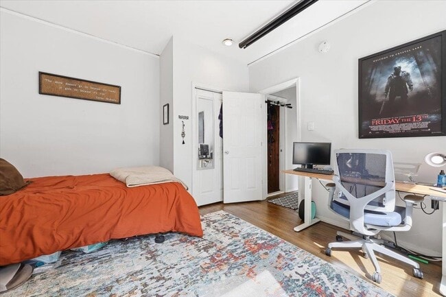 Building Photo - 56 Glenwood Ave