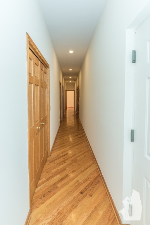 Building Photo - 2539 N Southport Ave