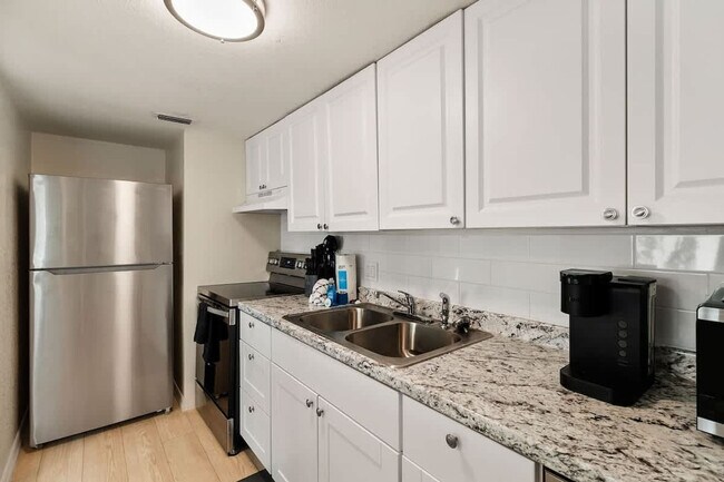 Building Photo - 5532 20th St