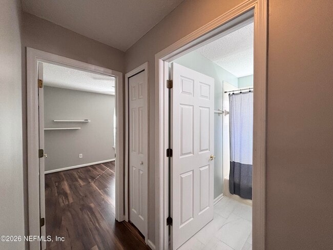 Building Photo - 1611 Heather Fields Ct