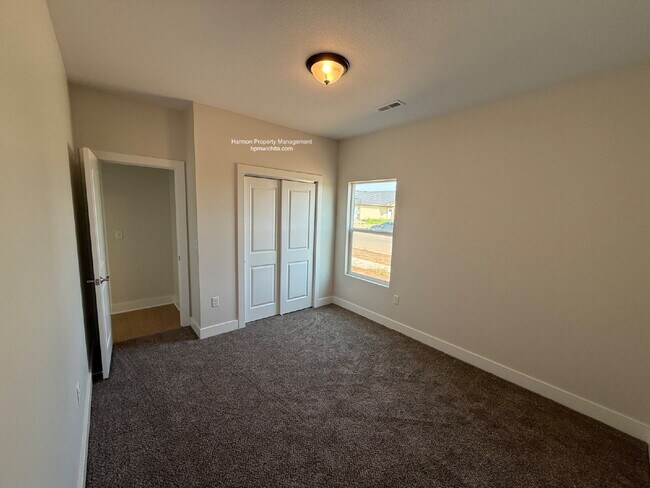 Building Photo - 2056 N Reece Ct
