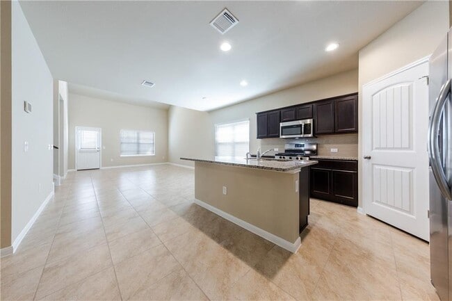 Building Photo - 7217 Branrust Dr