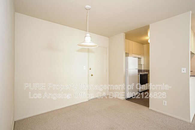 Building Photo - 8745 Delgany Ave