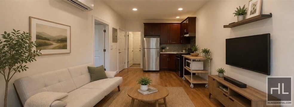 Building Photo - Charming 1 Bedroom in South Harlem!