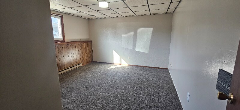 Building Photo - 409 13th Ave E