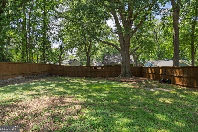 Building Photo - 1157 Indale Pl SW