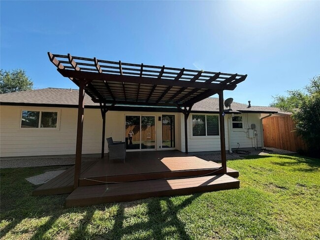 Building Photo - 2518 Cockburn Dr