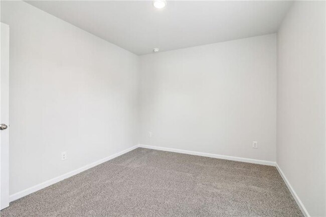 Building Photo - 2759 Aralynn Wy