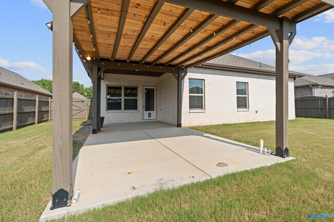 Building Photo - 162 Rosemary Ayers Dr