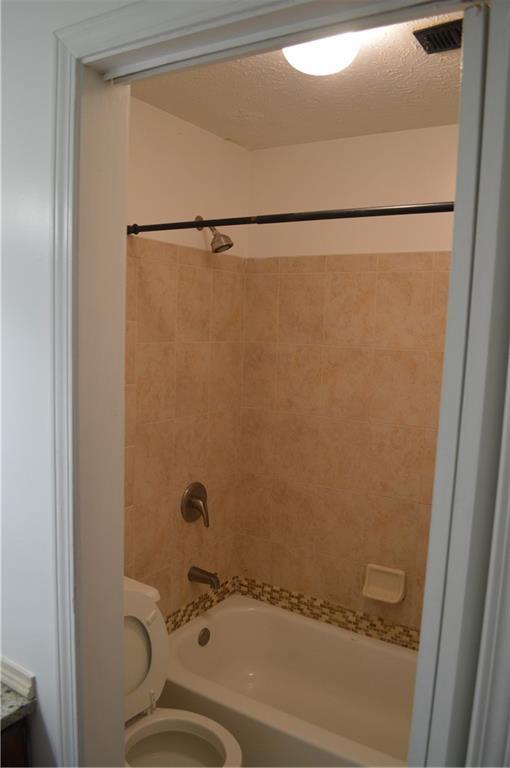 Building Photo - 527 Warm Springs Cir