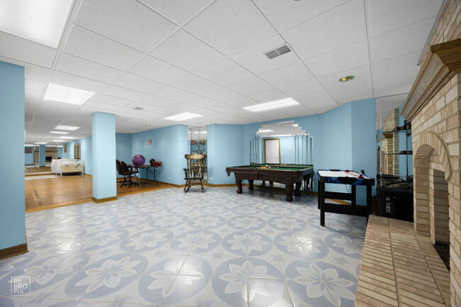 Building Photo - 401 Jason Ln