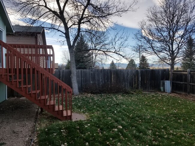 Building Photo - 4B/2B Home with Attached Garage in Longmont Ready for June!