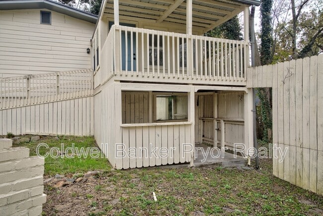 Building Photo - 65 Nason St